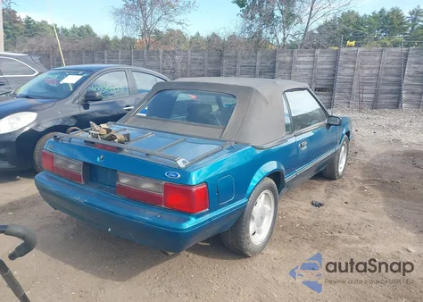 1993 Ford Mustang Lx из США, поврежденный, VIN 1FACP44E1PF142389